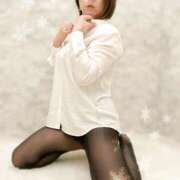 ヒメ日記 2024/12/15 16:30 投稿 凪(なぎ) Salon du M-えっちなお姉さんのM性感デリバリー-五反田店