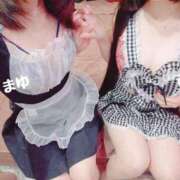 マユ 手繋ぎまゆもこ💓💓 ラブ&ピース 大宮店