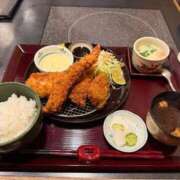 えれな 休暇中の不安 Grace東京