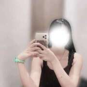 もな 今日はお気に入りの👕 スピードエコ梅田店