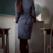 ヒメ日記 2025/12/04 09:01 投稿 青葉 ちなつ イケない女教師 大阪店