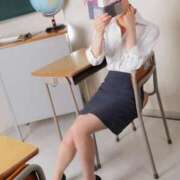 ヒメ日記 2026/10/04 12:15 投稿 青葉 ちなつ イケない女教師 大阪店
