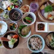 ふみな 食べきれない… フィーリング