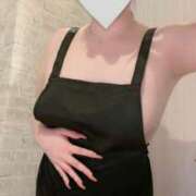 ヒメ日記 2026/04/10 21:18 投稿 ひなみ 全裸の女神orいたずら痴漢電車