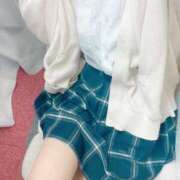 ヒメ日記 2025/06/05 17:06 投稿 めい 学校帰りの妹に手コキしてもらった件 谷九