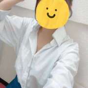 ヒメ日記 2025/08/21 11:27 投稿 めい 学校帰りの妹に手コキしてもらった件 谷九