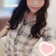 ヒメ日記 2025/10/08 23:53 投稿 向井のぞみ 月の真珠-新宿-