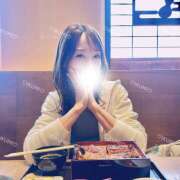 郁美 こんばんは シャトーペトラ