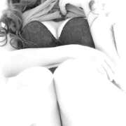 ヒロミ 只今出勤中♪ 人妻生レンタル