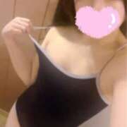 ヒメ日記 2024/12/28 17:50 投稿 【まお】坂道系美少女が降臨！ コーチと私と、ビート板･･･