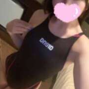 ヒメ日記 2025/07/04 21:43 投稿 【まお】坂道系美少女が降臨！ コーチと私と、ビート板･･･