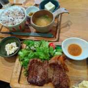 ヒメ日記 2024/12/13 18:13 投稿 ゆづは もしも素敵な妻が指輪をはずしたら・・・カーラ