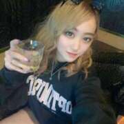 ティナ秘書 今日も無事にお仕事おわた〜🥂がんばった自分に乾杯しちゃうギャルの夜🌙💋✨ 秘書の品格 クラブアッシュ ヴァリエ