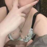 ティナ秘書 ぎゃるちゃん本日も無事お店INしたんだけど早速テンション上げ散らかしてるので会いに来てくれたら優勝できるやつ〜😚🌈💅」 秘書の品格 クラブアッシュ ヴァリエ