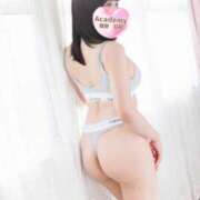 ヒメ日記 2025/11/14 21:30 投稿 日和 アカデミー