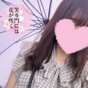 えみか 雨音で 神田添い寝女子