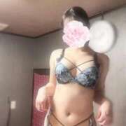 ヒメ日記 2025/12/13 14:29 投稿 みな スチュワーデス