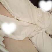 ヒメ日記 2025/12/31 17:43 投稿 藤谷  すずね☆大当たり体験 ～地元厳選美女がお出迎え～私の部屋にキテネ！トレビの泉