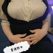 あやめ 9月突入初出勤 豊満熟女