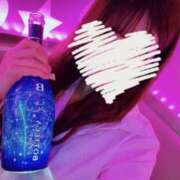 ゆうひ ほわいとでー🤍 ∞ (はっち)