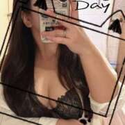 志穂 (๑• •๑) セクシーキャット 神田店