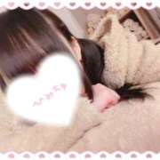 めい 次回は4日 プールサイド