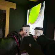 ぴあ しゅっきん🦖⸒⸒ 完全密室 無抵抗