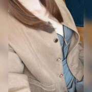 しずく 19時まで🐰💤 HAND BITCH(ハンドビッチ)