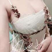 音瀬　綾美 🩷 プルプル人妻専門店