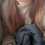 ゆうり『ガール』 待機時間のわたし♡ゆうりは ディオーネ