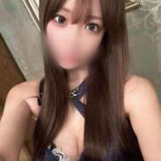 結衣 レアですよ ルーブル