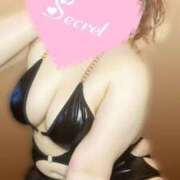COCOMI 私を味わいたい？🌹 Big Tits(ビッグティッツ)