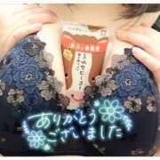 ヒメ日記 2024/12/27 23:01 投稿 とわ 白いぽっちゃりさん