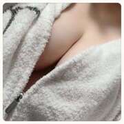 ヒメ日記 2025/01/04 09:22 投稿 とわ 白いぽっちゃりさん