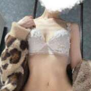 ヒメ日記 2025/11/25 11:45 投稿 しずく スチュワーデス