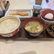 りく おはようございます😀 奥様の実話 谷九店