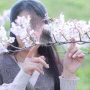 ヒメ日記 2026/03/18 08:19 投稿 白凪ぱるる 全裸革命orおもいっきり痴漢電車