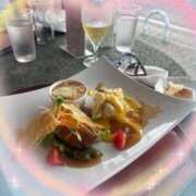 ヒメ日記 2025/11/01 09:22 投稿 つかさ 逢って30秒で即尺