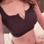 るい 2人だけの秘め事...♡ 水戸人妻花壇