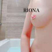 りおな 23:30 ファーストレディ(博多)