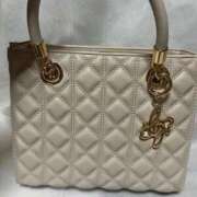 ヒメ日記 2025/10/30 06:35 投稿 まひる 千葉人妻花壇