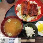 ヒメ日記 2025/08/29 17:13 投稿 三日月　しおん ノーパンパンスト スケベなOL梅田・兎我野店