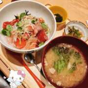 ヒメ日記 2026/02/11 11:05 投稿 三日月　しおん ノーパンパンスト スケベなOL梅田・兎我野店