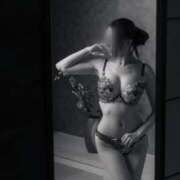 ヒメ日記 2026/01/04 01:33 投稿 菫　すみれ シャトールーブル