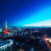 ヒメ日記 2025/10/26 08:42 投稿 若崎ちなつ 全裸美女からのカゲキな誘惑