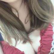 ヒメ日記 2025/11/27 09:52 投稿 若崎ちなつ 全裸美女からのカゲキな誘惑