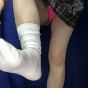 ひな 足👠 東京M性感　まじっくはんど　池袋店