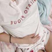 ヒメ日記 2025/12/11 05:59 投稿 さきちゃん もう！本物じゃなきゃ満足出来ない～アンアン吠える女子大生～