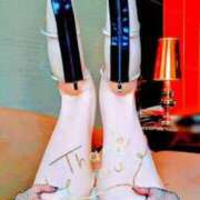 ヒメ日記 2025/09/22 23:03 投稿 みな 逢って30秒で即尺