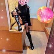 ヒメ日記 2025/12/30 12:32 投稿 みな 逢って30秒で即尺